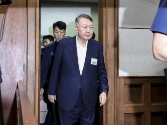 狱中才数月，尹锡悦白了头