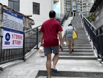 广州有一座“百步梯”人行天桥，高达四五层楼？荔湾区回应