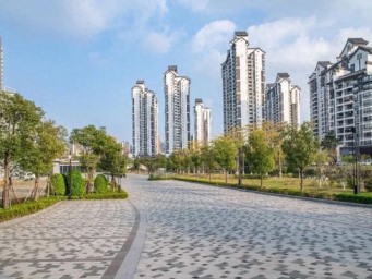 这座一线城市，开始“搭积木”